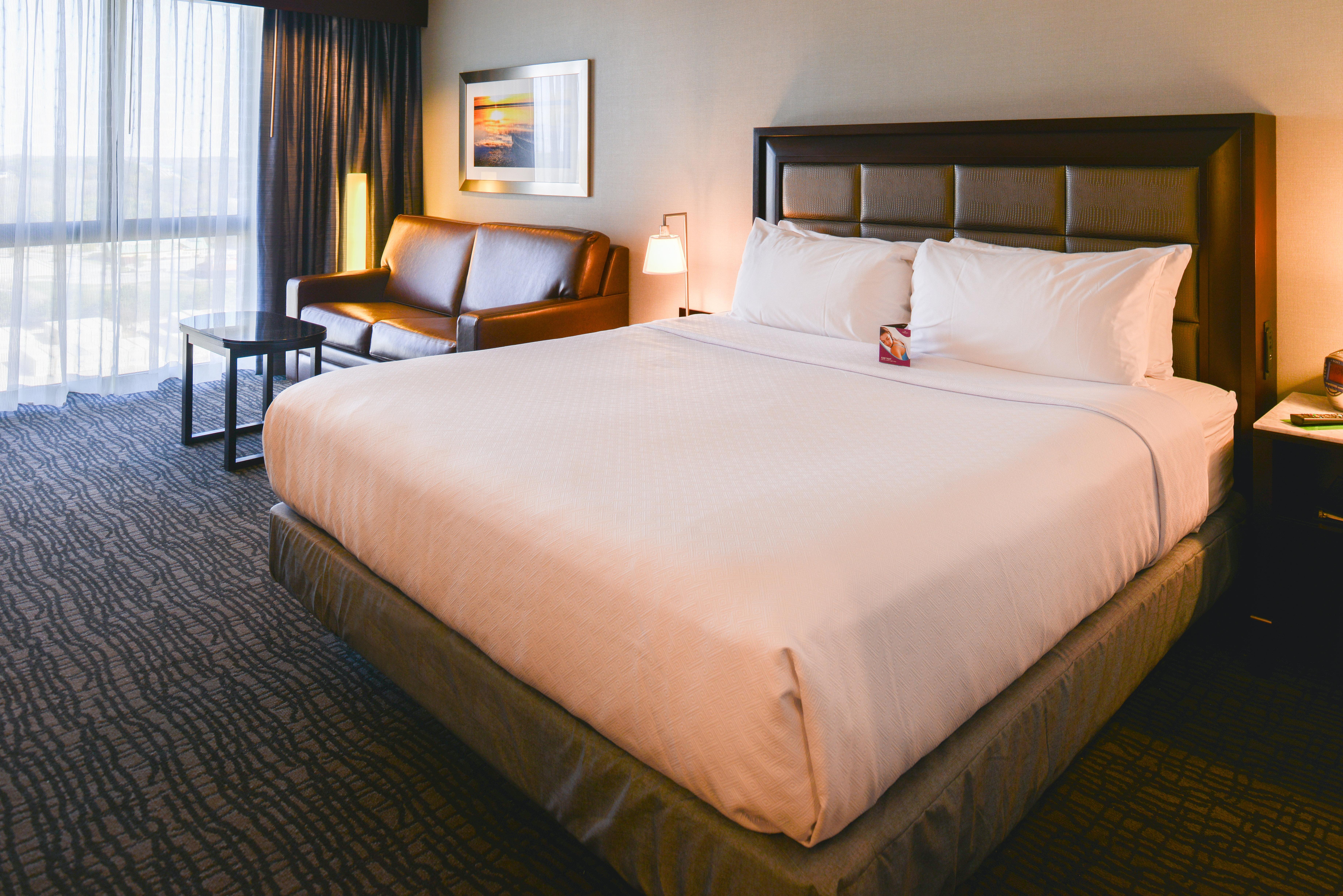 Crowne Plaza Springfield Convention Center By Ihg Hotel Exterior photo